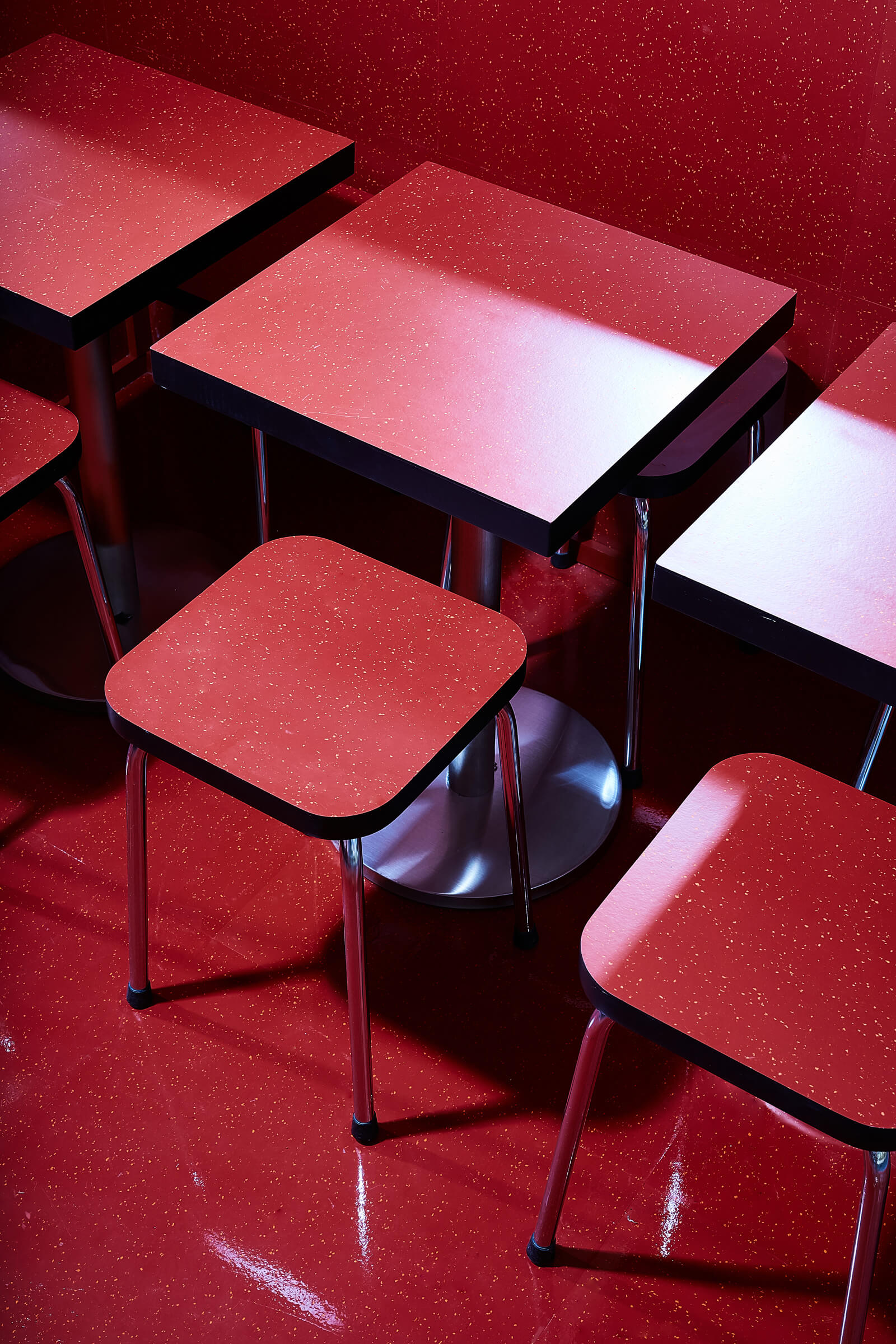 hold-on-please-babylove-thomas-weil-07