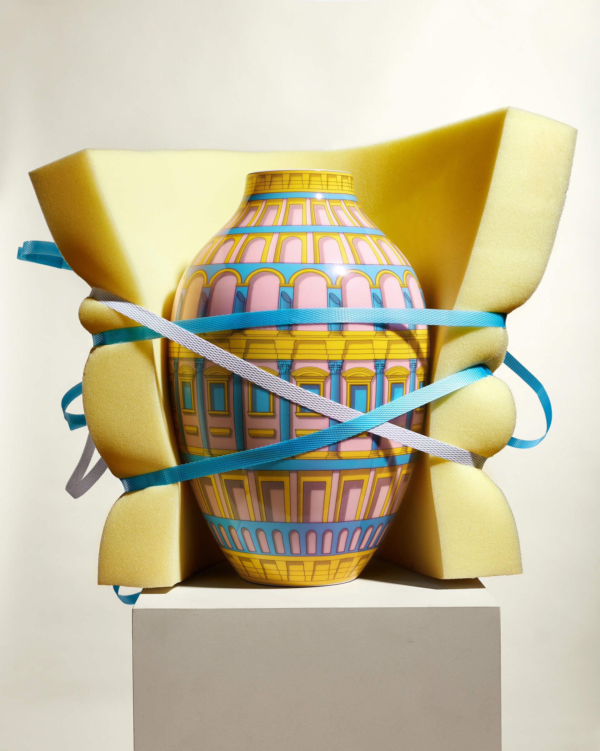 hold-on-please-still-life-thomas-weil-04