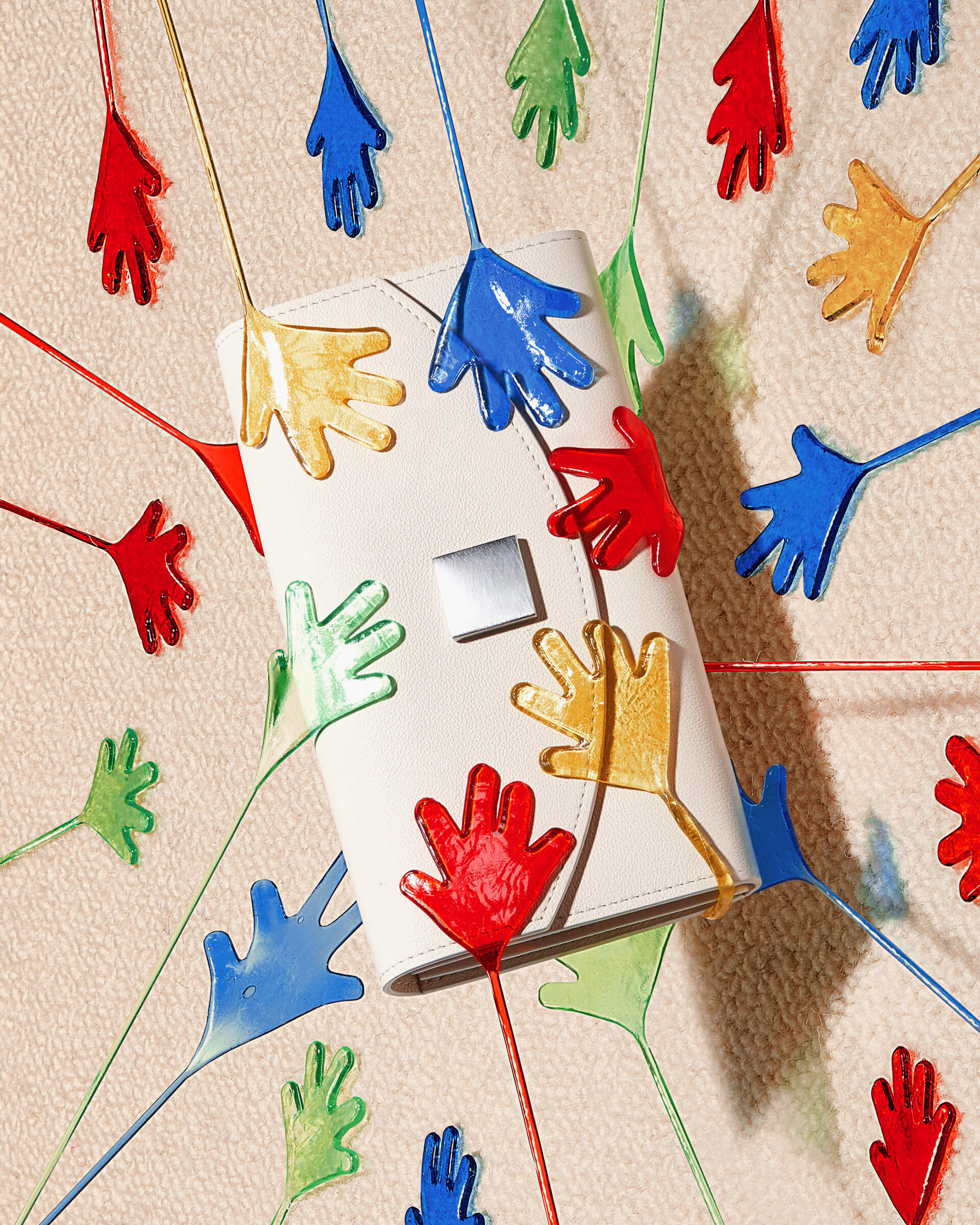 hold-on-please-still-life-thomas-weil-03