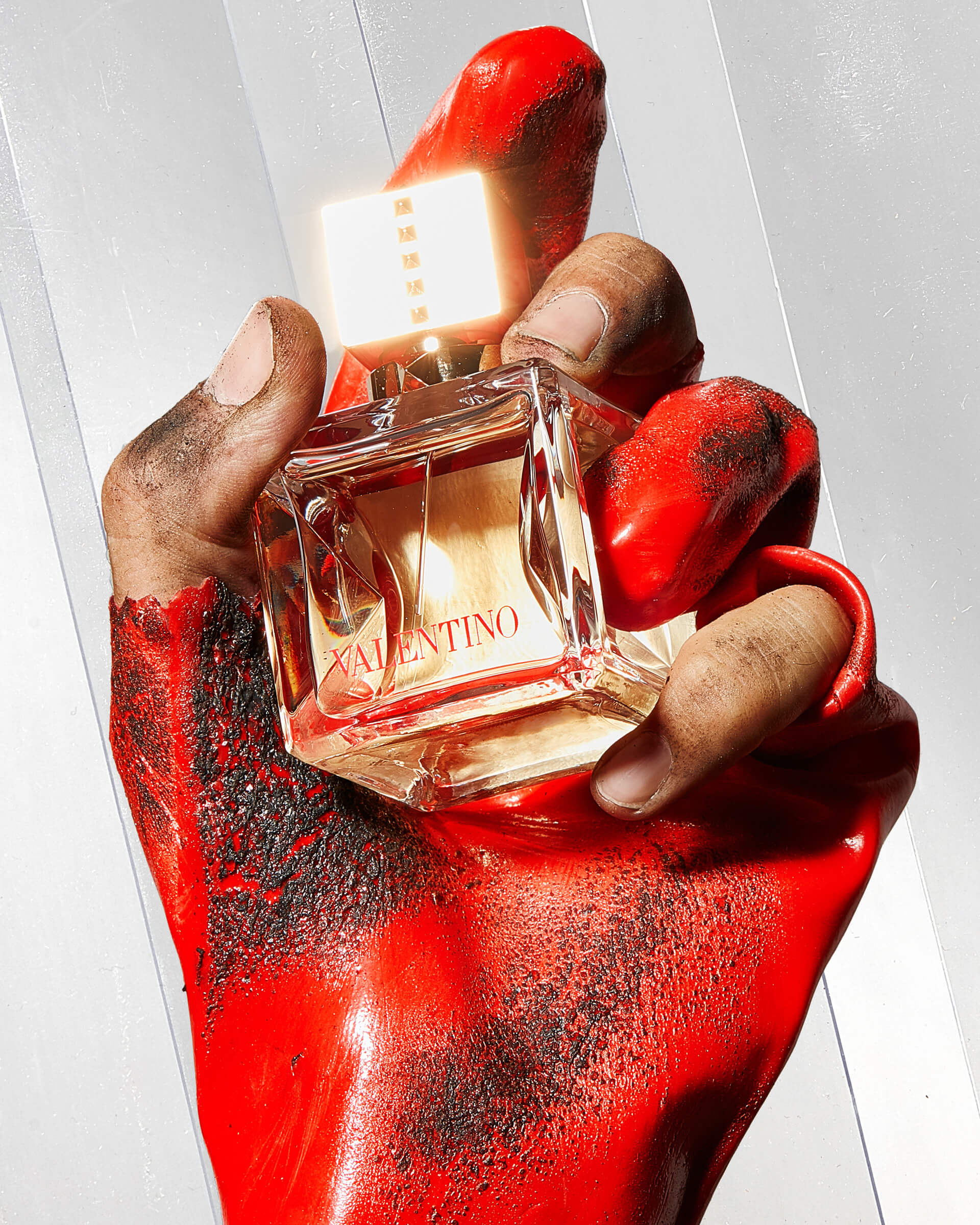 hold-on-please-still-life-thomas-weil-08